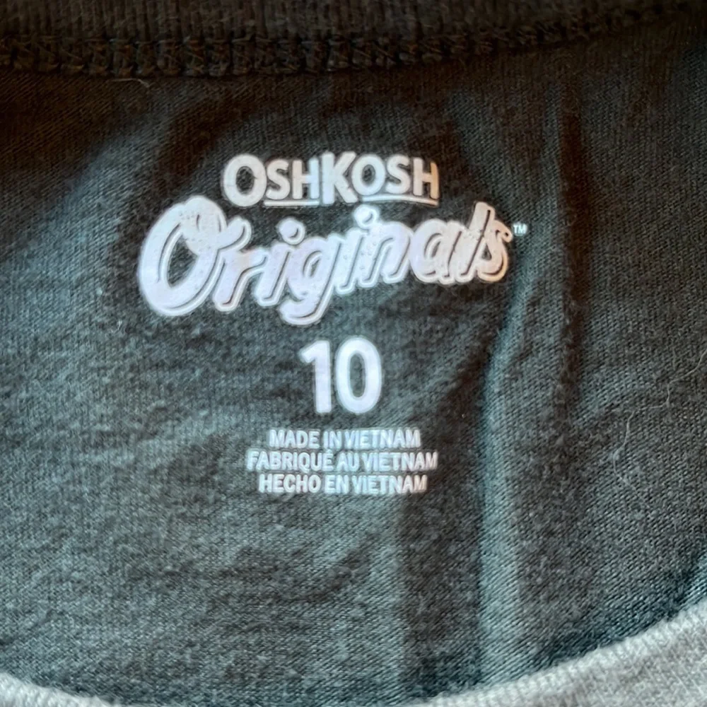 Oshkosh | Glow in the Dark Long Sleeve Shirt sz 10